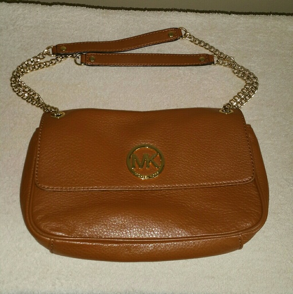 Michael Kors purse - Picture 1 of 7